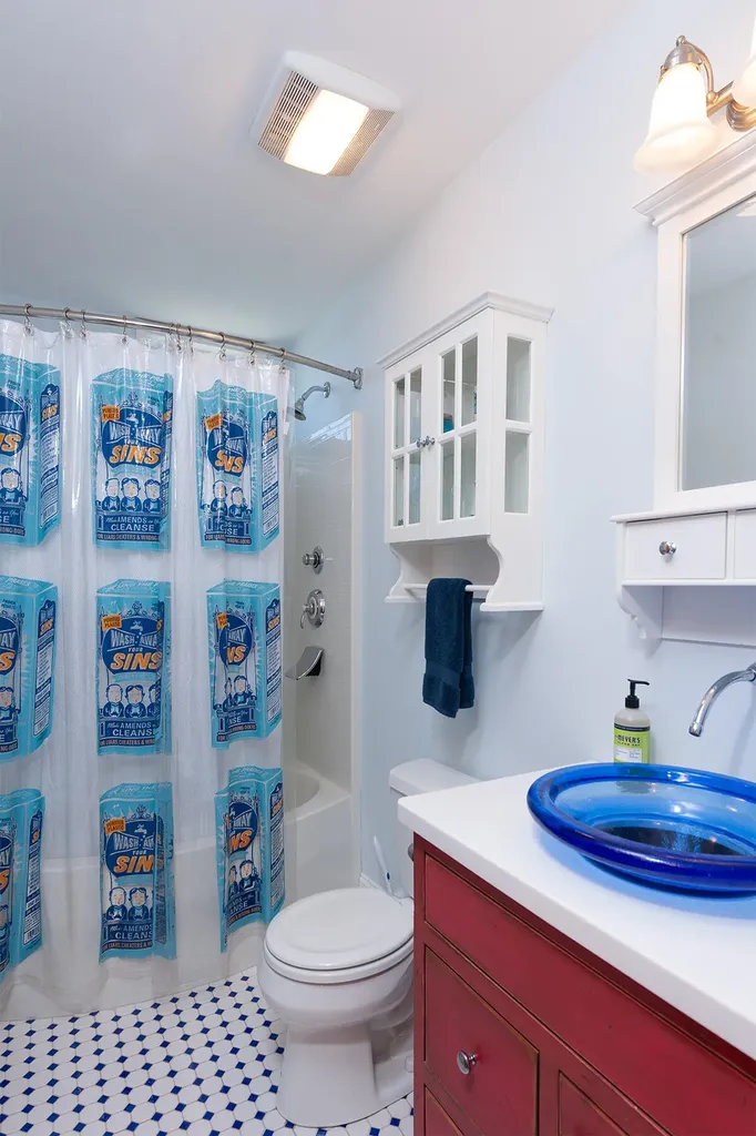 15 Beechwood Avenue York ME 03909