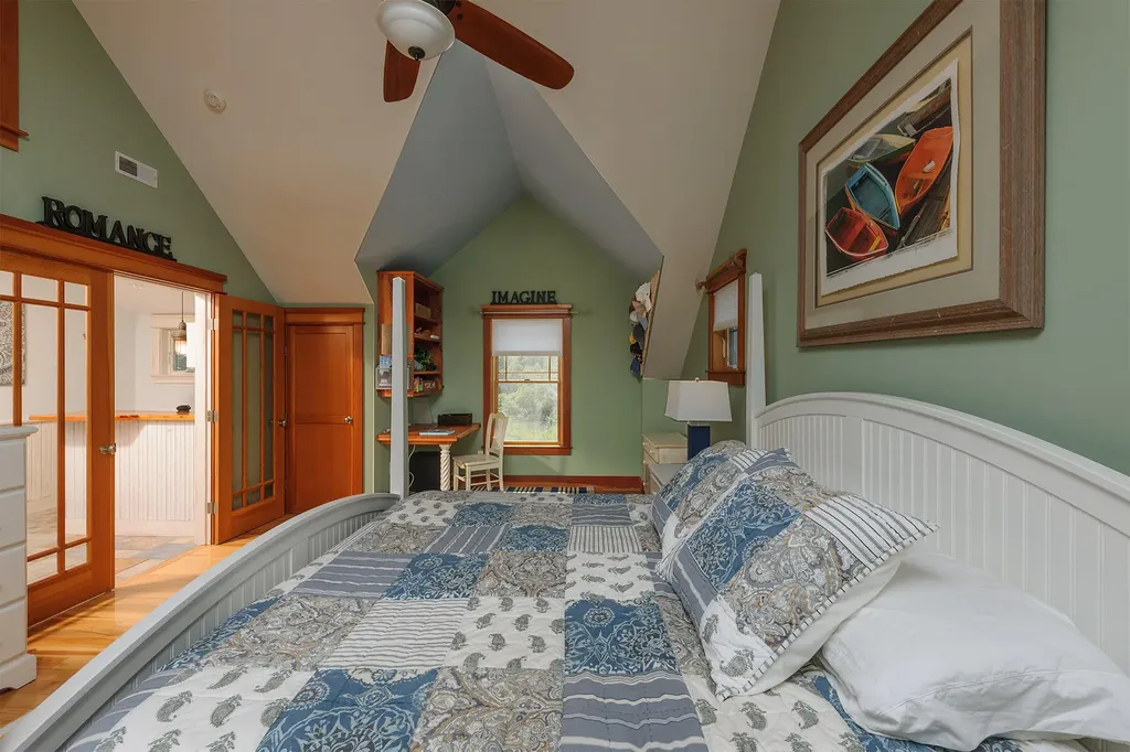 15 Beechwood Avenue York ME 03909