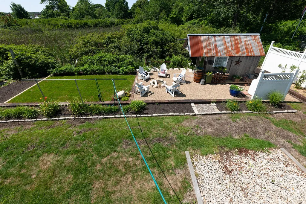 15 Beechwood Avenue York ME 03909