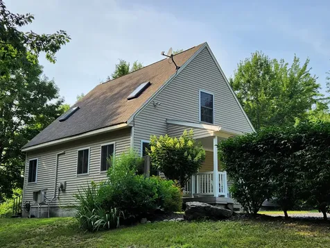 84 Garland Lane West Gardiner ME 04345