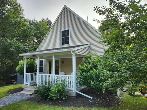 84 Garland Lane West Gardiner ME 04345