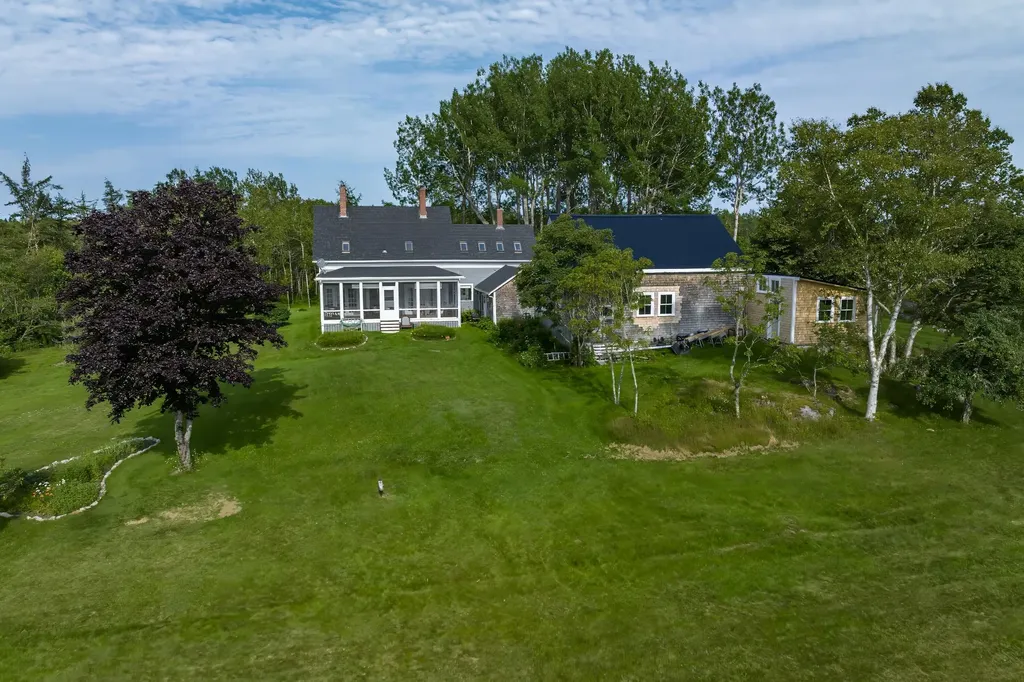 1491 Indian River Road Jonesport ME 04649