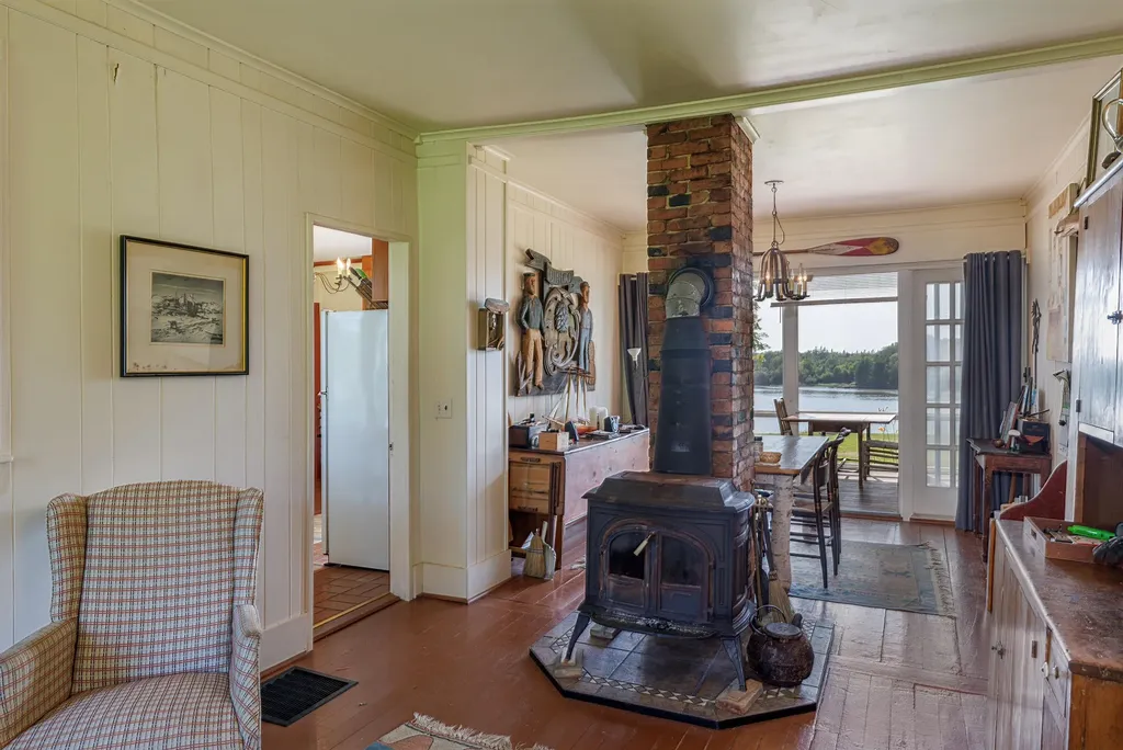 1491 Indian River Road Jonesport ME 04649