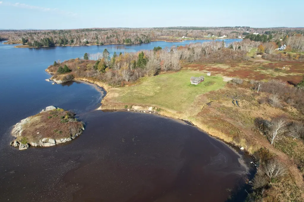 1491 Indian River Road Jonesport ME 04649