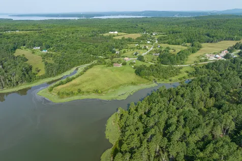 4 Dunbar Road Penobscot ME 04476