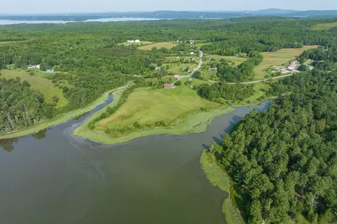 4 Dunbar Road Penobscot ME 04476