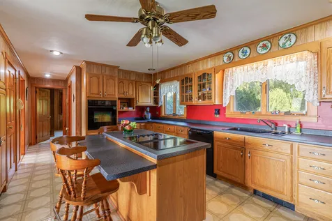 4 Dunbar Road Penobscot ME 04476