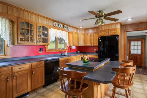 4 Dunbar Road Penobscot ME 04476