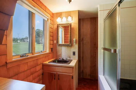 4 Dunbar Road Penobscot ME 04476