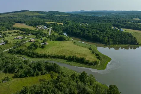 4 Dunbar Road Penobscot ME 04476