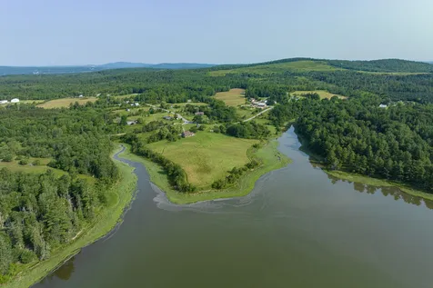 4 Dunbar Road Penobscot ME 04476