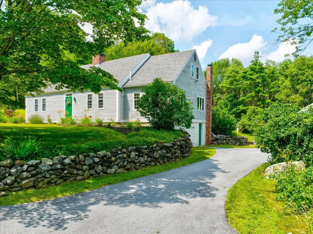 5 Nason Road Acton ME 04001