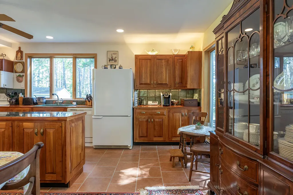 104 Dunn Lane Islesboro ME 04848