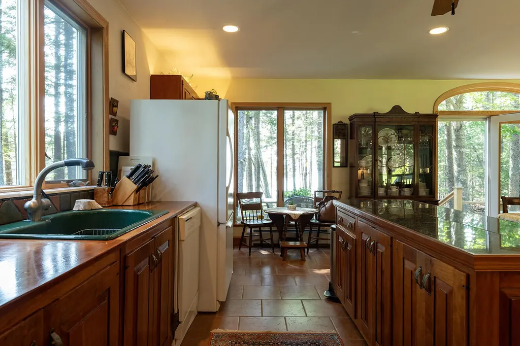 104 Dunn Lane Islesboro ME 04848