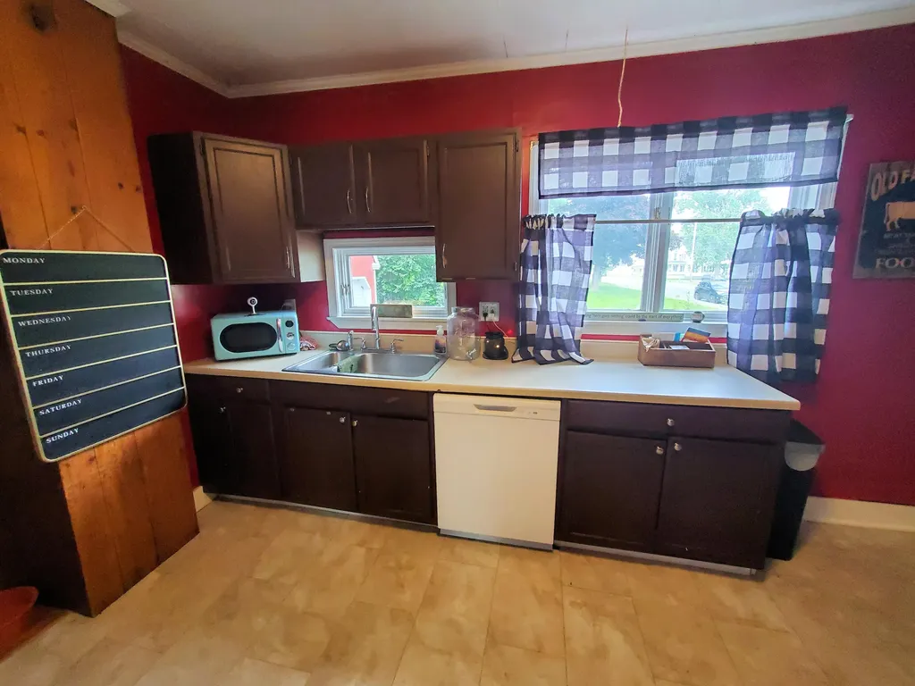 60 Park Street Orono ME 04473