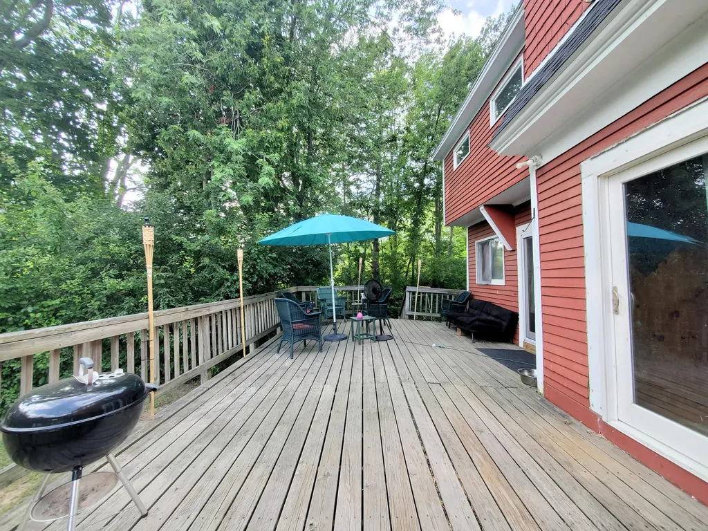 60 Park Street Orono ME 04473