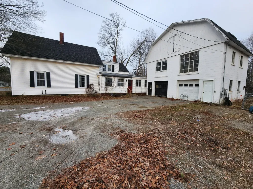 176 Kennebec Road Hampden ME 04444