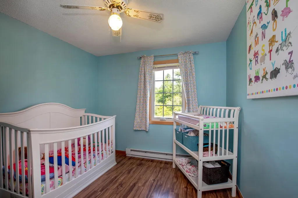 194 Bowman Street Farmingdale ME 04344