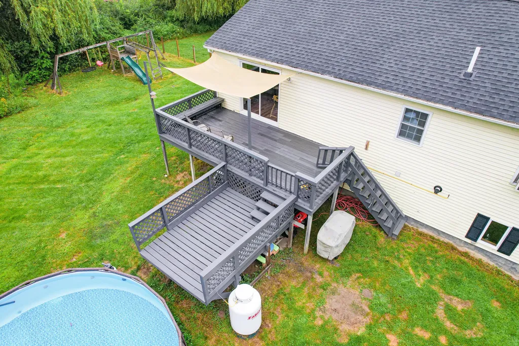 194 Bowman Street Farmingdale ME 04344