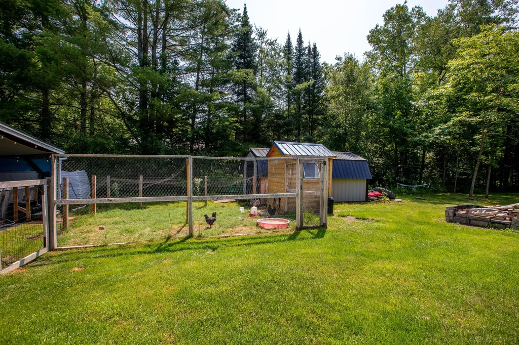 194 Bowman Street Farmingdale ME 04344