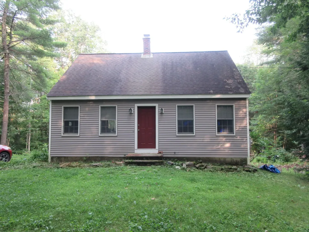 177 Blake Road Standish ME 04084