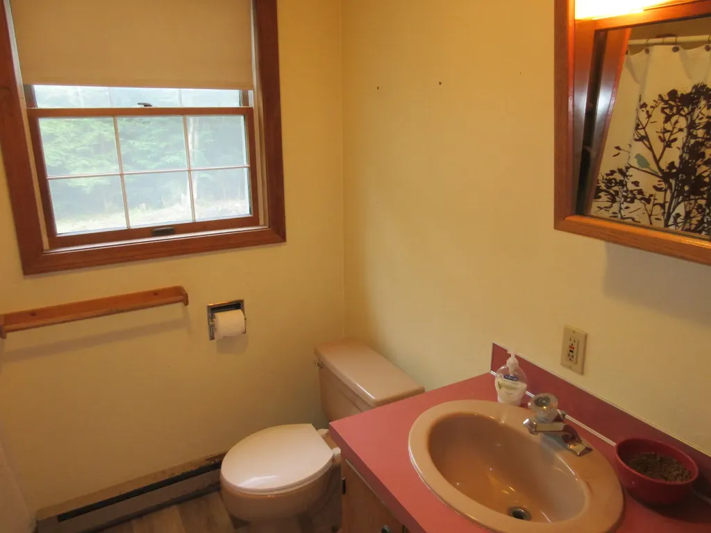 177 Blake Road Standish ME 04084