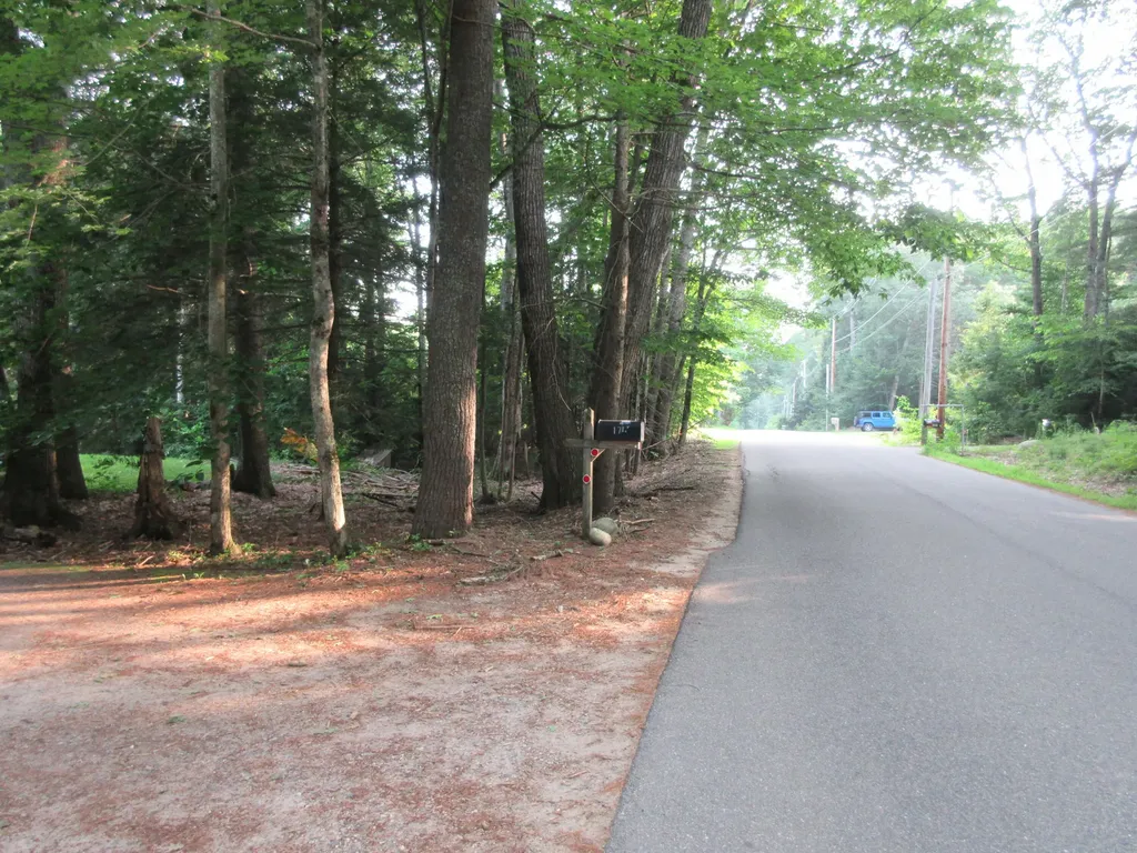 177 Blake Road Standish ME 04084