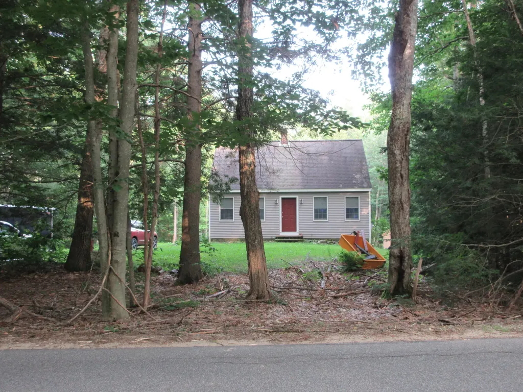 177 Blake Road Standish ME 04084