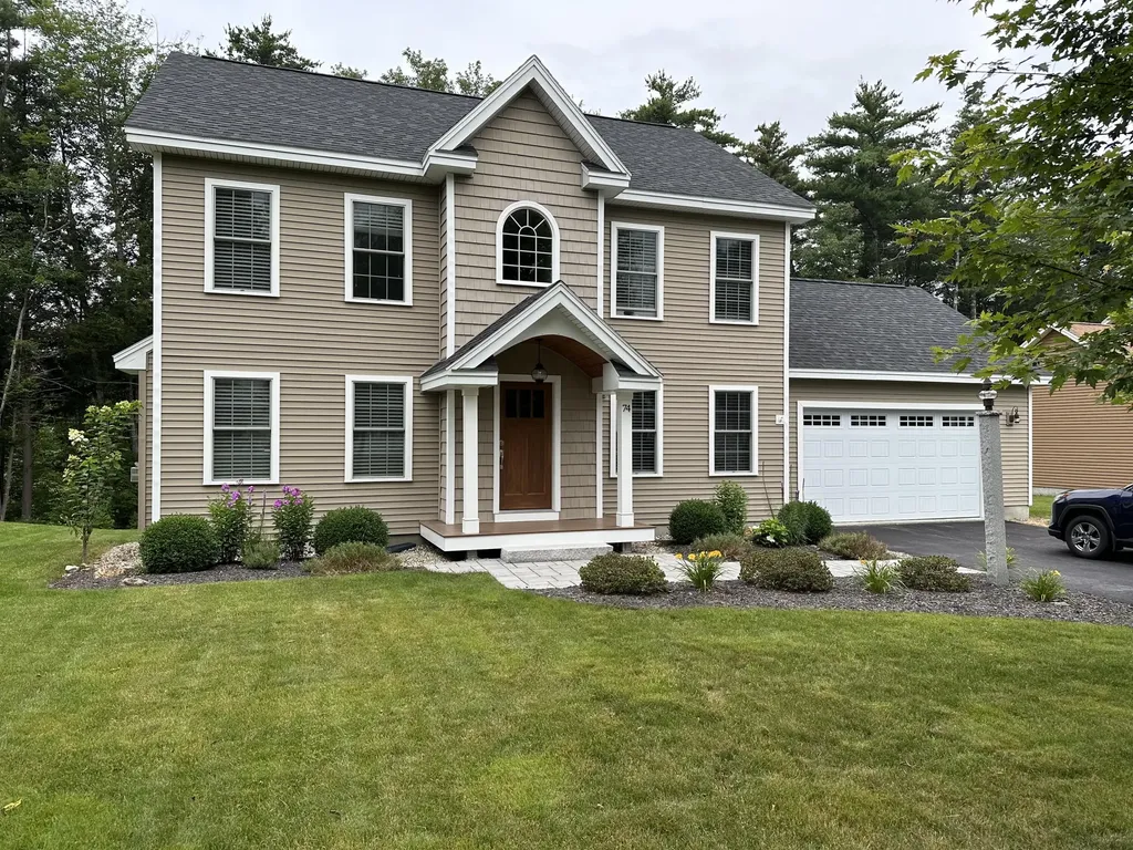 74 Forest Glen Lane Topsham ME 04086