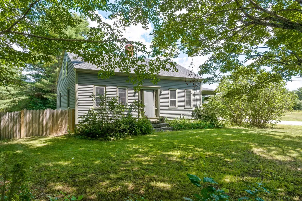 102 Durham Road Brunswick ME 04011