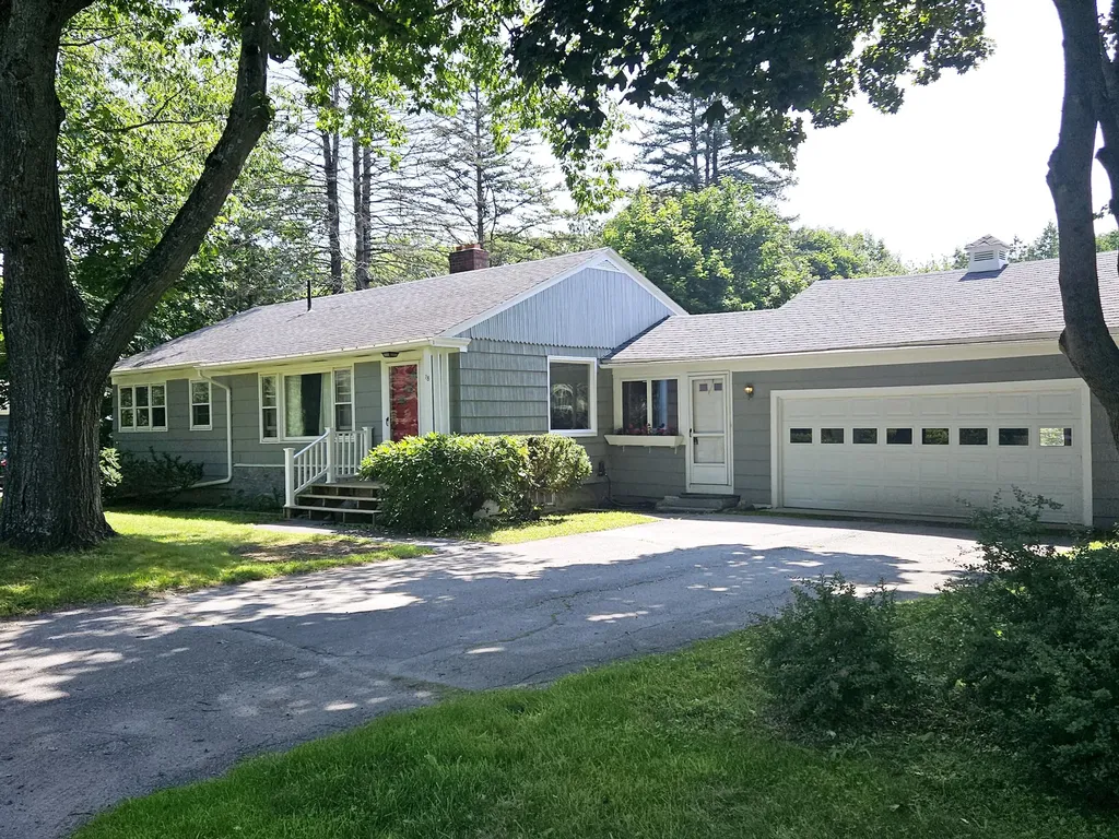 78 West River Road Waterville ME 04901