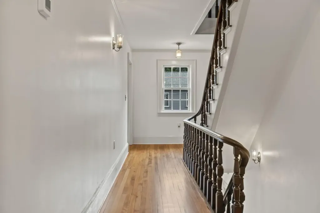 21 Academy Street Hallowell ME 04347