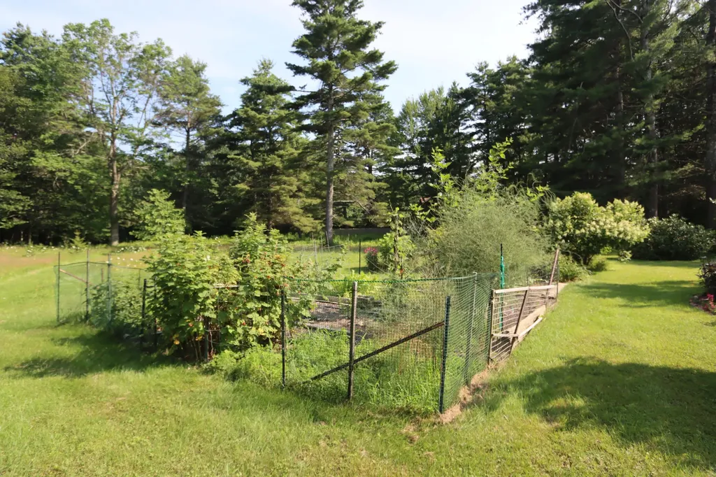 1269 Litchfield Road Bowdoin ME 04287
