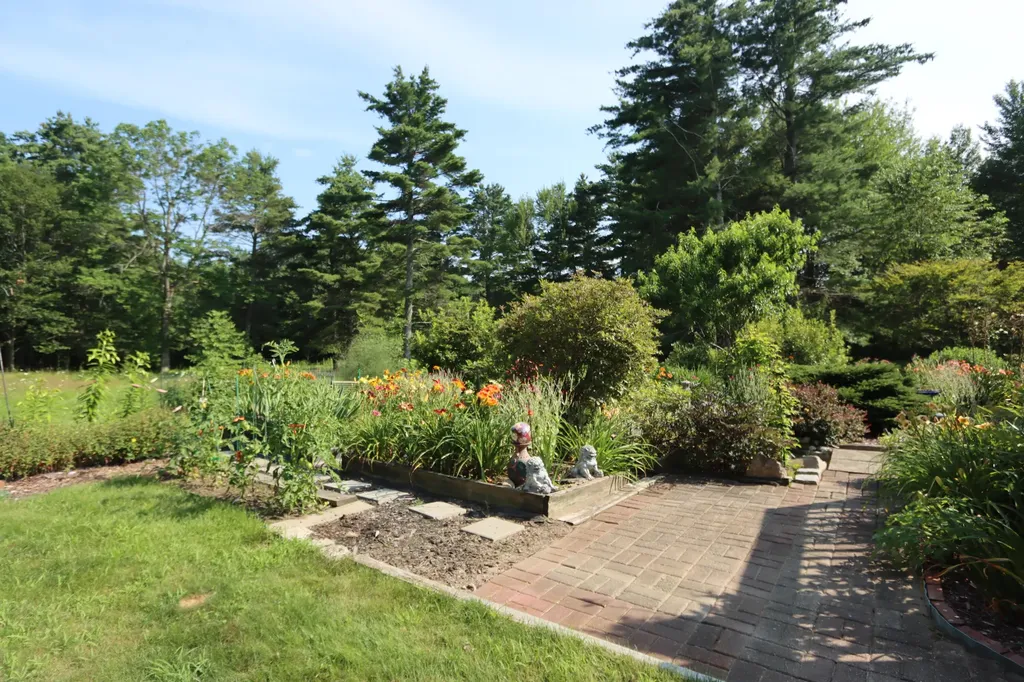 1269 Litchfield Road Bowdoin ME 04287