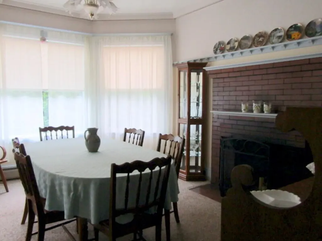 27 Shepley Street Auburn ME 04210