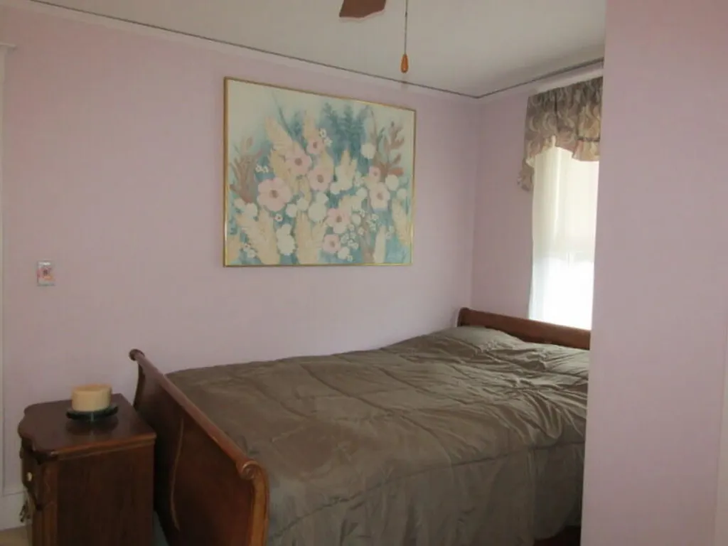 27 Shepley Street Auburn ME 04210
