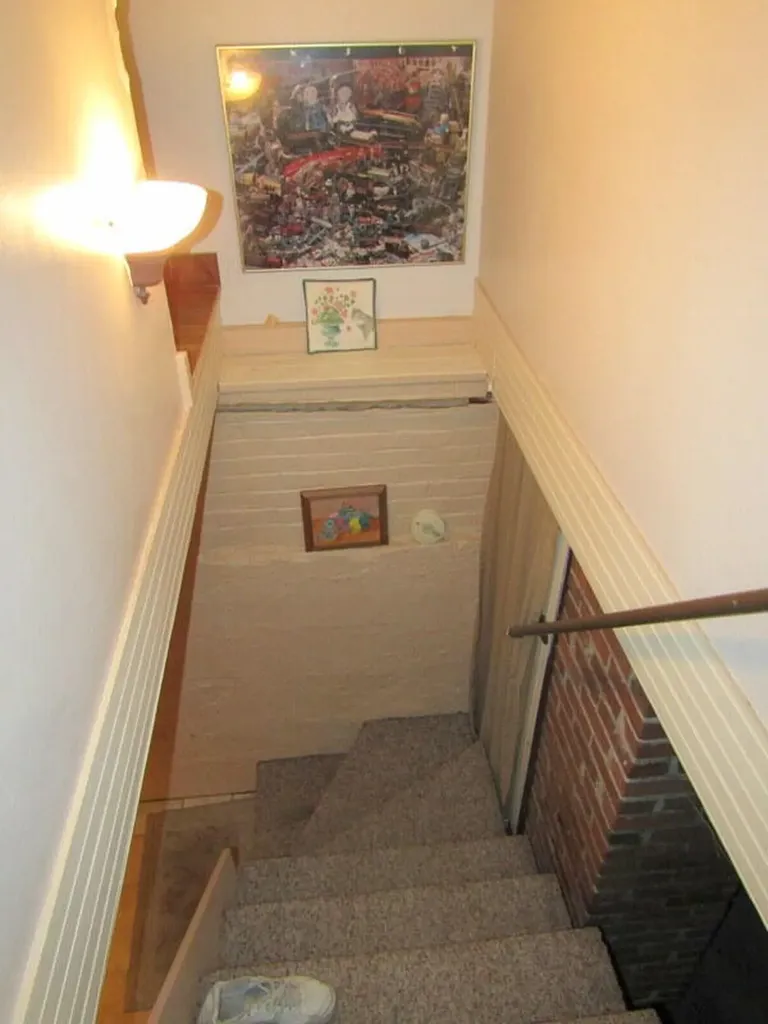 27 Shepley Street Auburn ME 04210