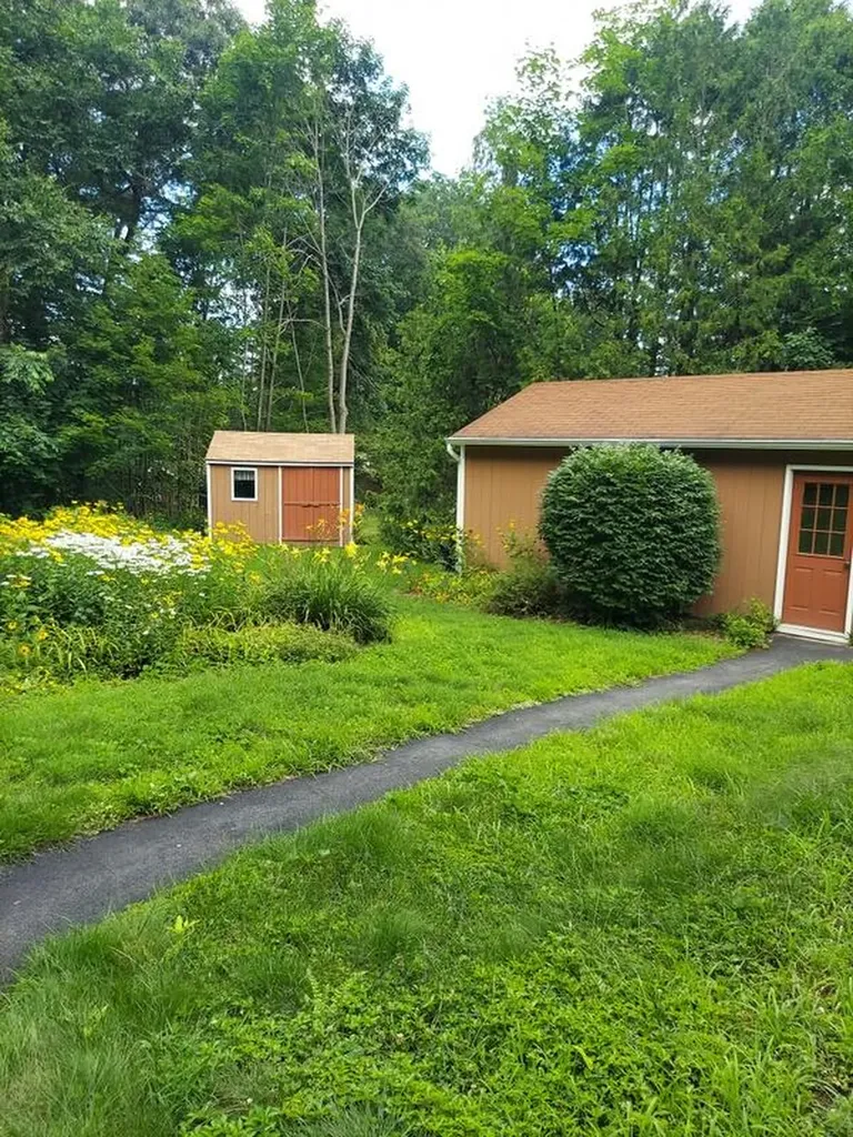 27 Shepley Street Auburn ME 04210