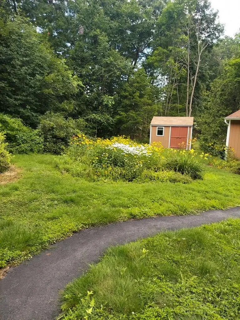 27 Shepley Street Auburn ME 04210