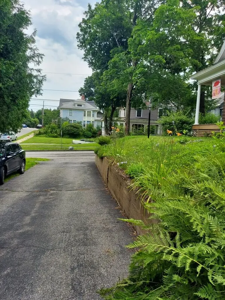 27 Shepley Street Auburn ME 04210