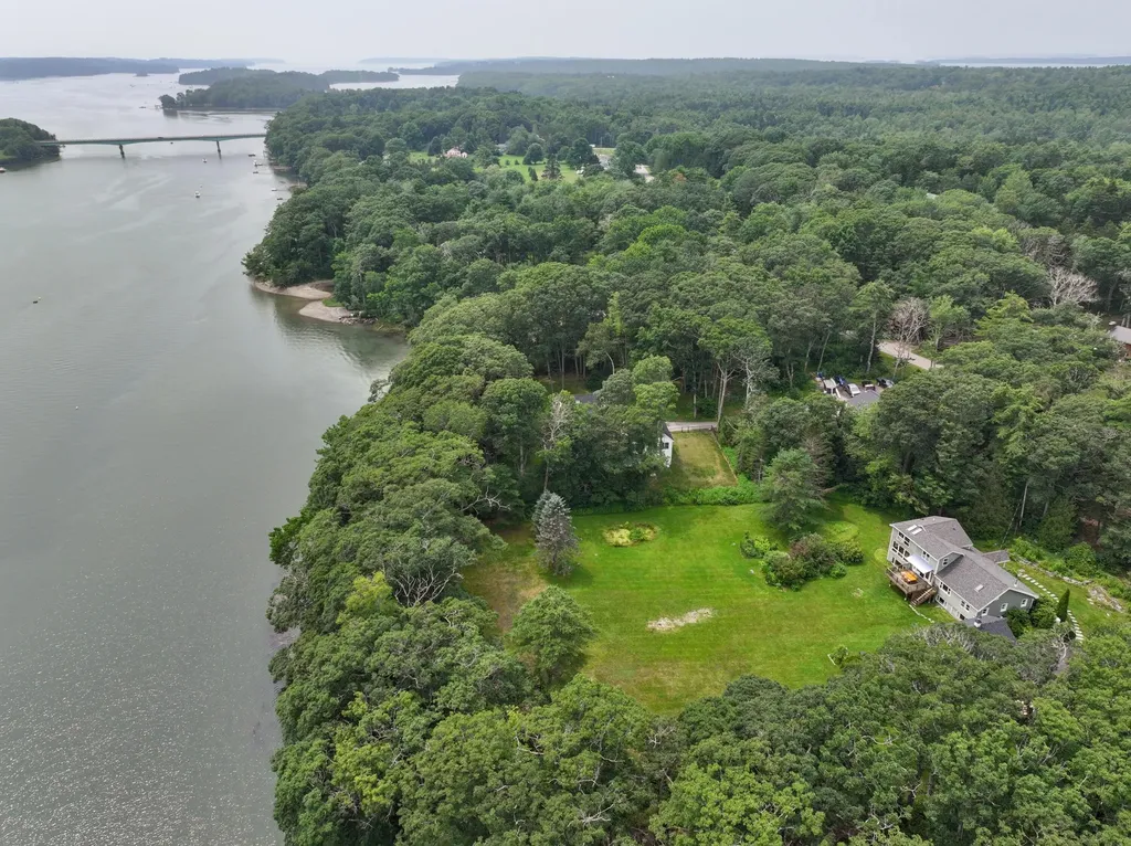 80 Hildreth Road Harpswell ME 04079