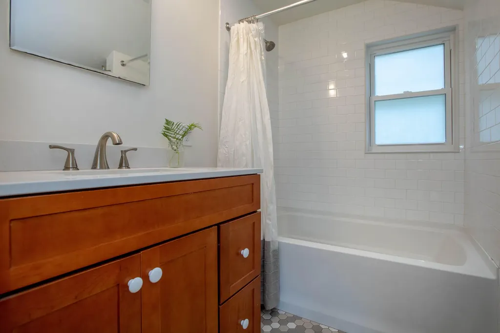80 Hildreth Road Harpswell ME 04079