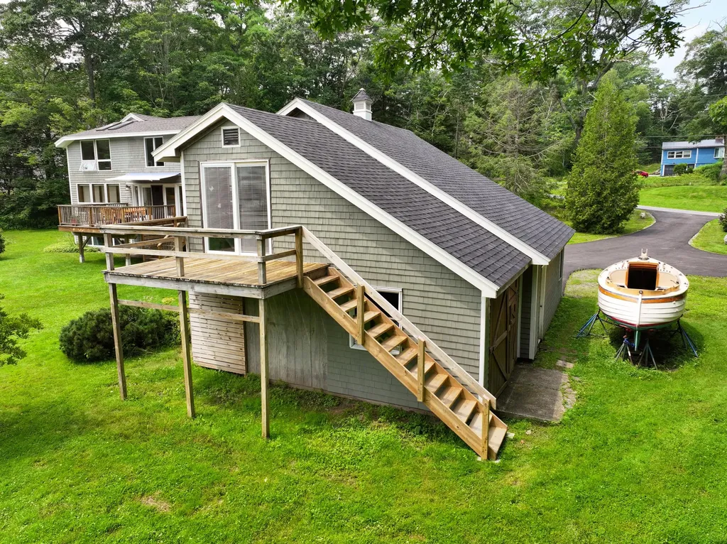 80 Hildreth Road Harpswell ME 04079