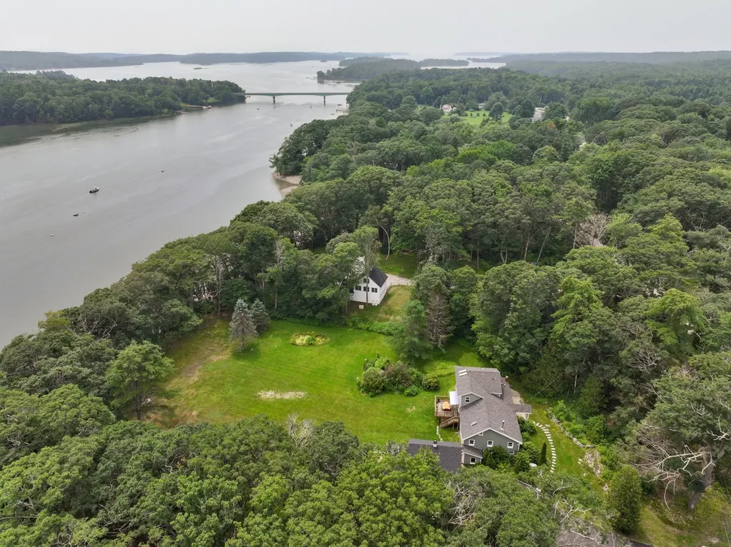 80 Hildreth Road Harpswell ME 04079