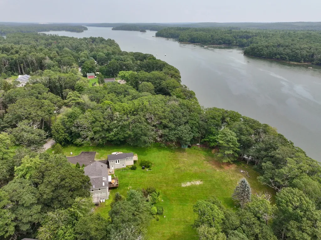 80 Hildreth Road Harpswell ME 04079