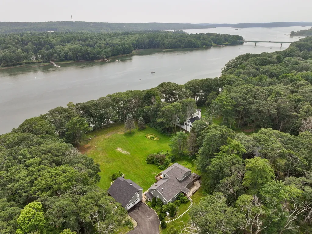 80 Hildreth Road Harpswell ME 04079