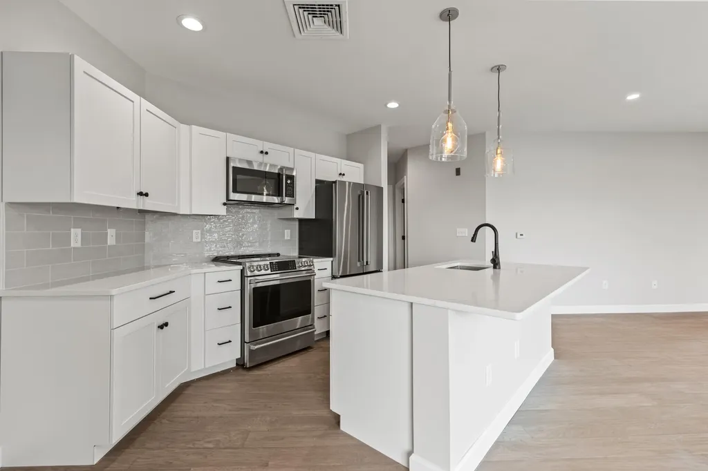 1 River Place Drive South Portland ME 04106