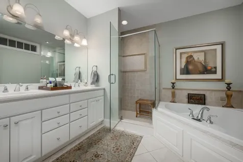 100 Shepards Cove Road Kittery ME 03904