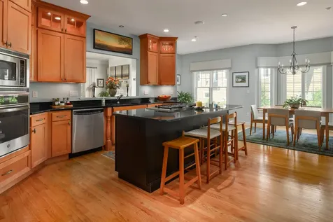 100 Shepards Cove Road Kittery ME 03904