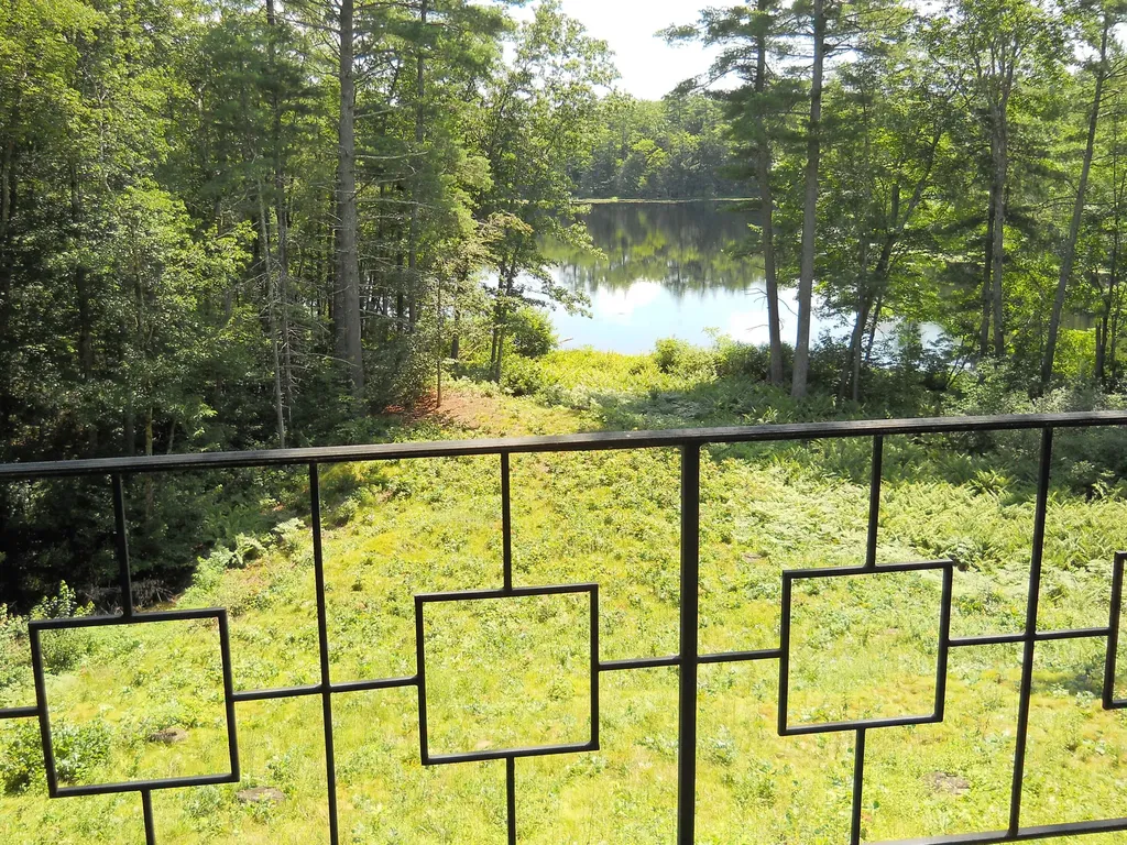 109 Farview Drive Sanford ME 04073